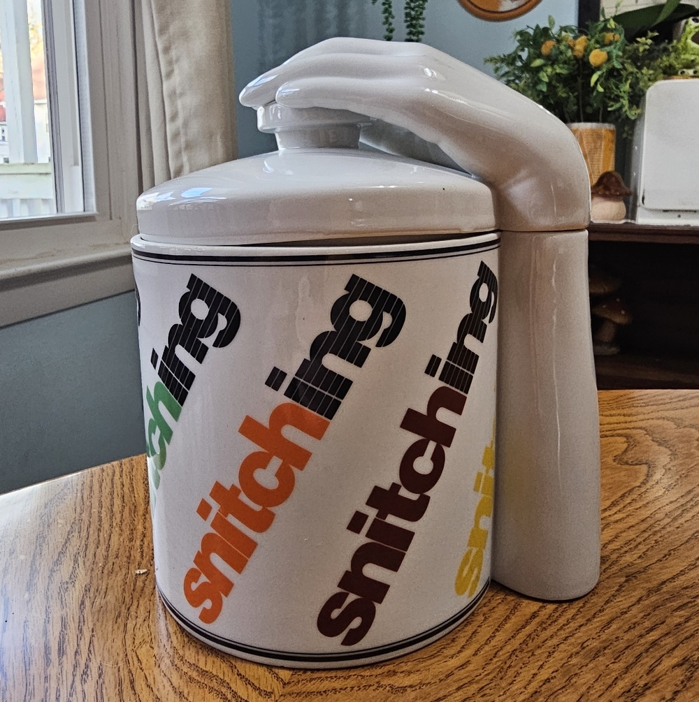 RARE Vintage Snitching Taste Setter Sigma Typography Hand Porcelain Cookie Jar - Picture 4 of 6